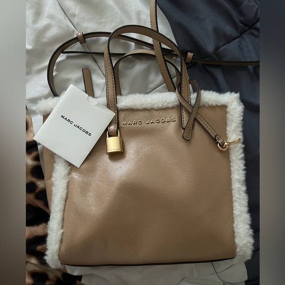 Marc Jacobs Faux fur trim mini tote NWT retail $425 - Picture 7 of 7